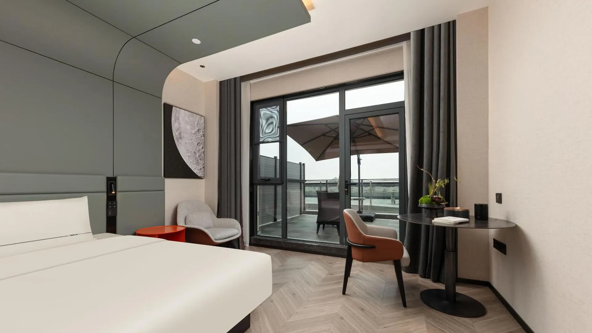 Atour S Hotel Suzhou Jinji Lake Moonlight Pier