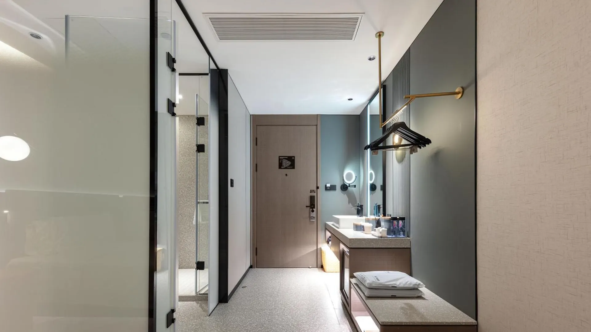 Atour S Hotel Suzhou Jinji Lake Moonlight Pier China