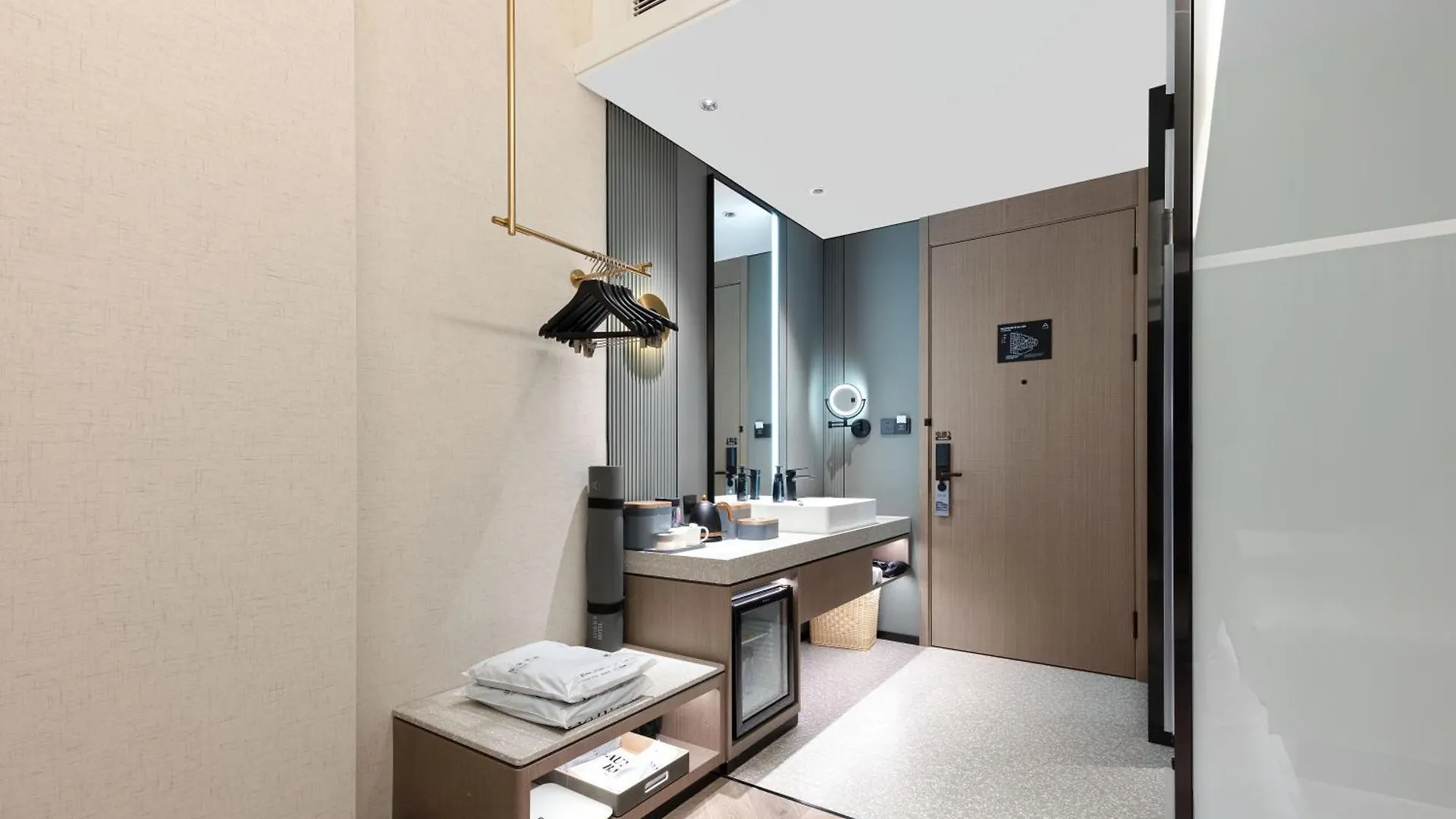Atour S Hotel Suzhou Jinji Lake Moonlight Pier